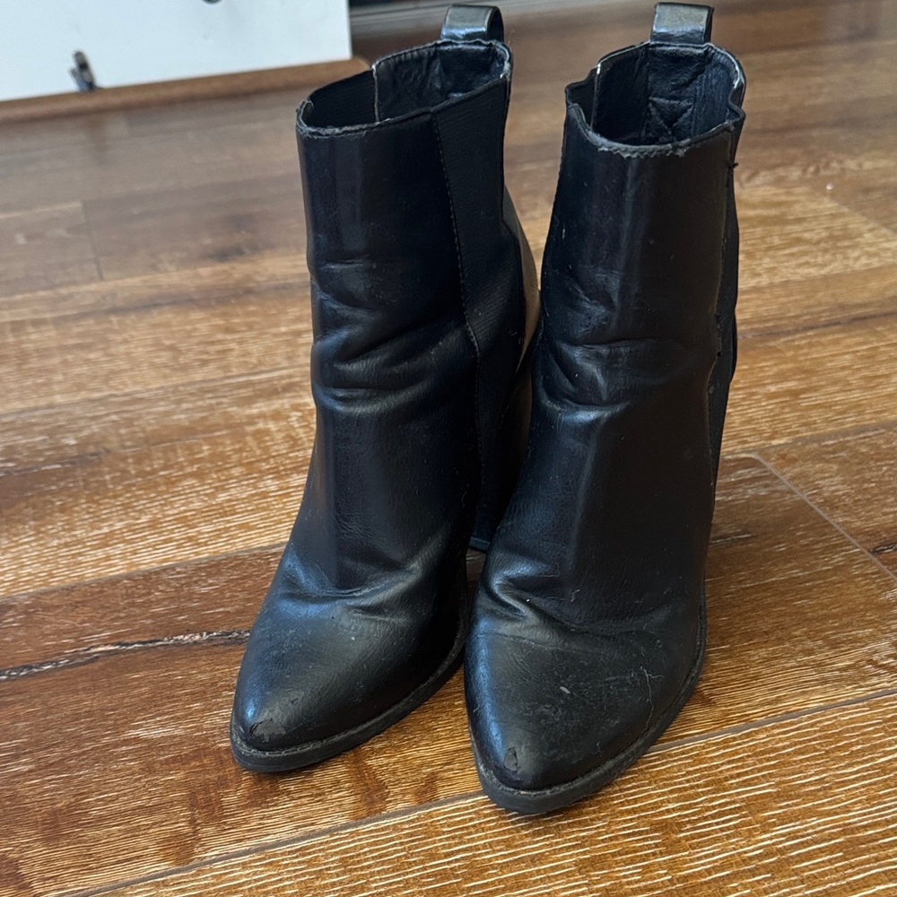Black Ankle Boots - nasty gal booties
